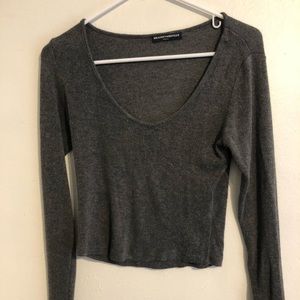 Knit long sleeve cropped sweater